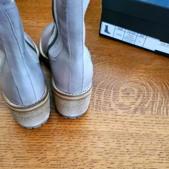 Silent D Brink Heeled Boots - taupe - Picture 6 of 10